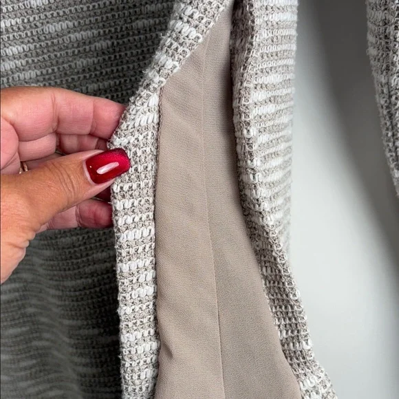 Doe & Rae Textured Beige Sweater - Picture 5 of 10